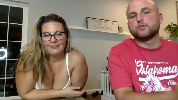 ashtonchugger  08-10-2023 horny Couples