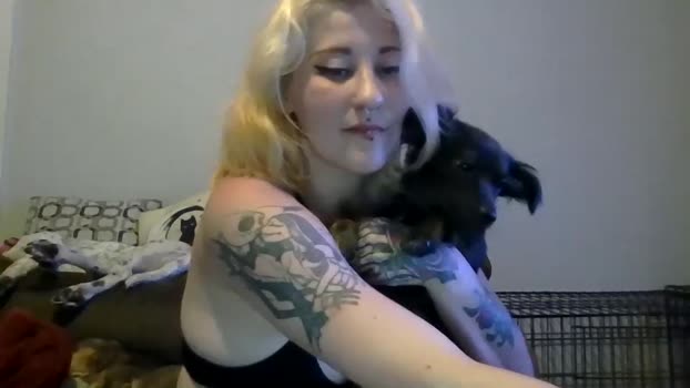 sweetmomma3096  08-10-2023 analsex Females