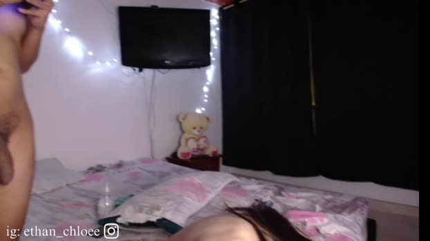 ethan_chloee  13-10-2023 sexygirl Couples