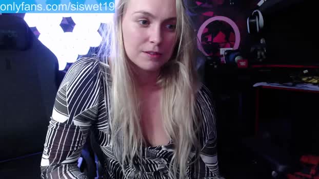 siswet19  12-10-2023 pussy Females