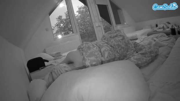 voyeurcam-julmodels-bed-2 CamSoda 15-10-2023 big Females