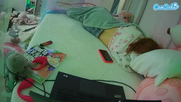 voyeurcam-sexy-little-ana-01