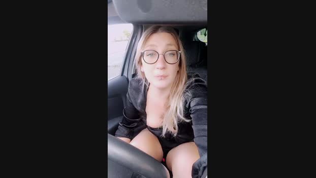 Love2hot2  16-10-2023 kiss Females