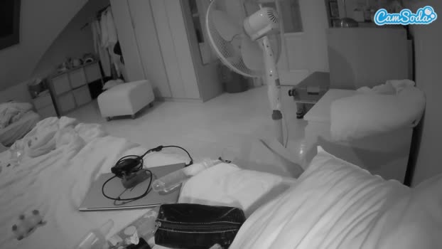 voyeurcam-julmodels-bed-1 CamSoda 15-10-2023 fuckpussy Females