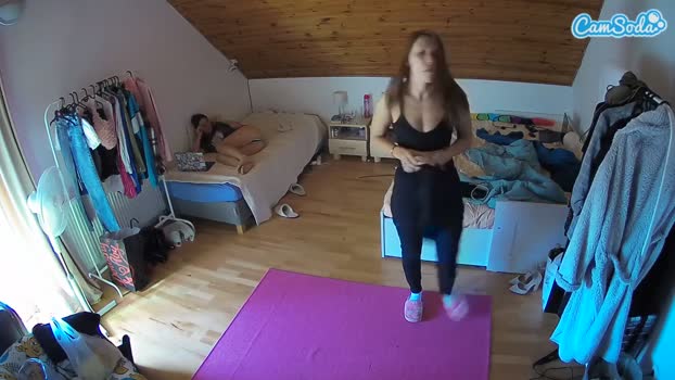 voyeurcam-julmodels-whitebed-1 CamSoda 16-10-2023 fingering Females