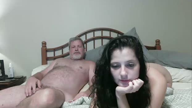 7yearsvirgin  18-10-2023 kiss Couples