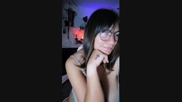 CrazyMom69  18-10-2023 lick Females