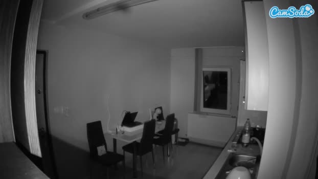 voyeurcam-charmhellen-kitchen
