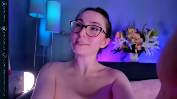 littlee33  18-10-2023 sexy Females