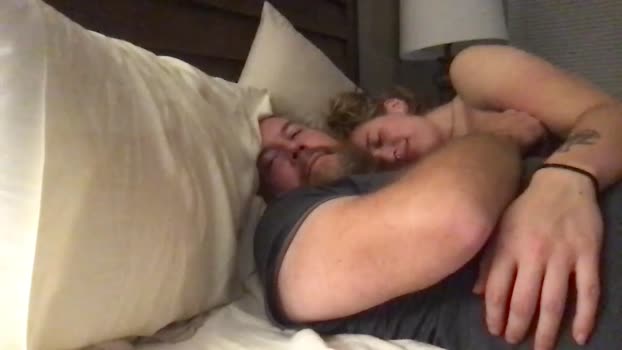 dominantman18064  22-10-2023 suckcock Couples