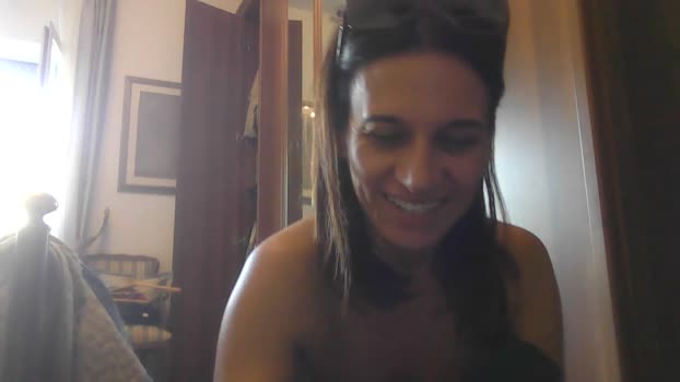 martinabigst  22-10-2023 naked Females