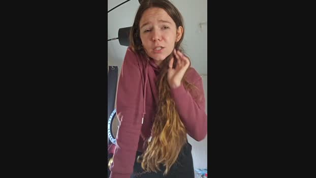 lucie_mehott  24-10-2023 sex Females