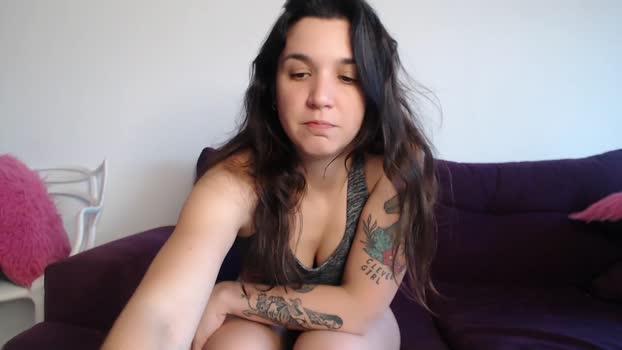 DraMica  24-10-2023 prettyface Females