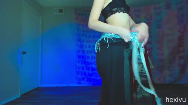 hexivu  25-10-2023 nude Females