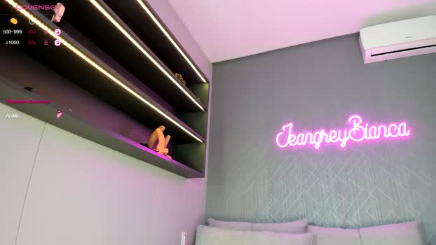 jeangreybianca  25-10-2023 prettyface Females