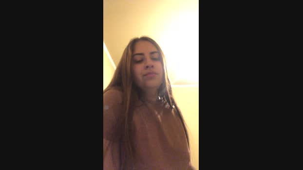emma504  29-10-2023 hot Females