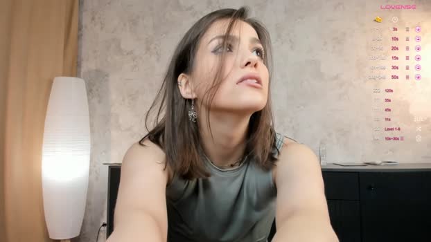 emiliacourtney  01-11-2023 deep Females