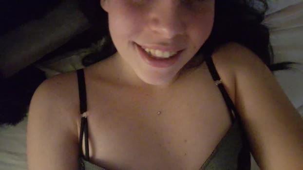 Lil__maviss  04-11-2023 Show Females