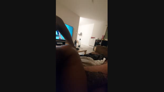 antoineboy3  04-11-2023 suckshow Females