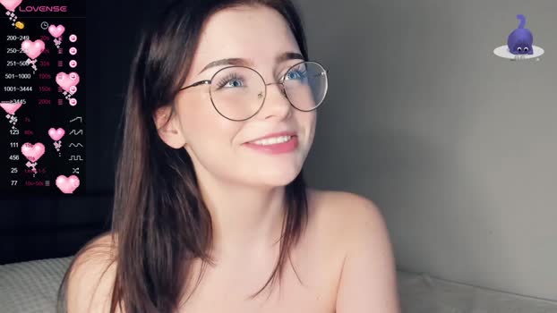 cute_caprice  12-11-2023 strip Females