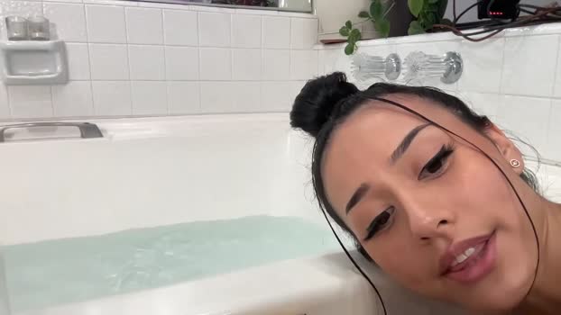 misolexi  12-11-2023 hot Females