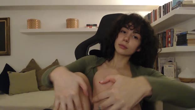 Friendzzone  14-11-2023 suckcock Females