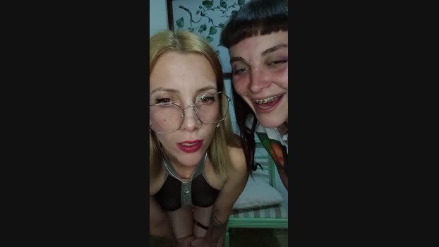 Rolistone666  20-11-2023 sexyfeet Females