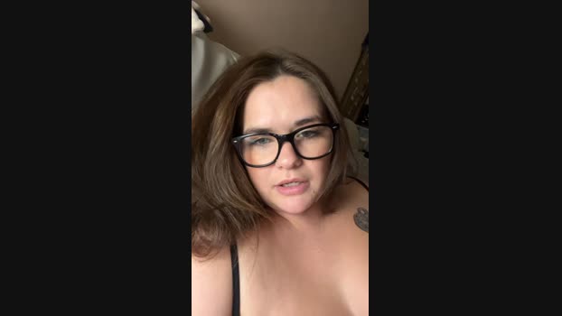 SexyMami97  19-11-2023 fuckface Females