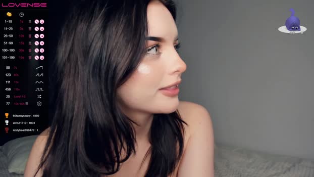cute_caprice  23-11-2023 boobs Females