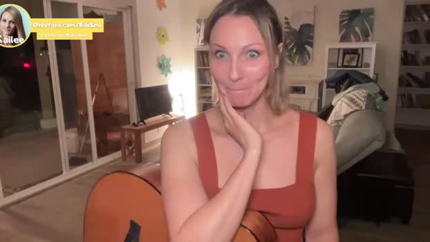 kaileeshy  23-11-2023 fuckface Females