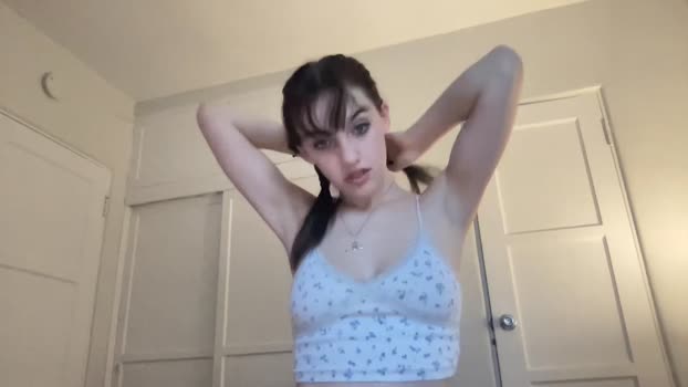 laceyflowers  23-11-2023 Download Females