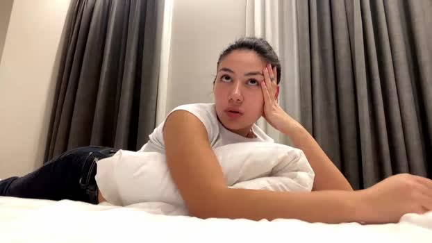 Friendzzone  23-11-2023 sexyfeet Females