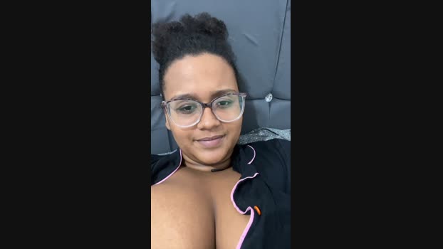hazel38  25-11-2023 fuckass Females