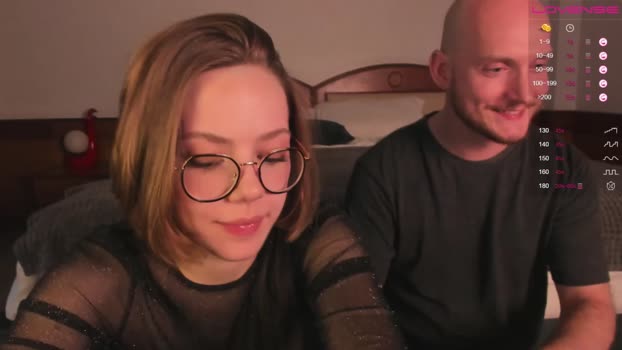 maypeach  27-11-2023 yummy Couples
