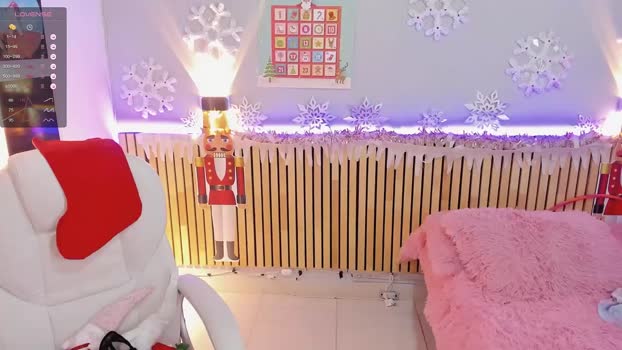 little_effy18 05-12-2023 tits Females