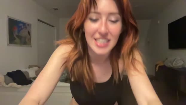 sluttylilsister 12-12-2023 tits Females