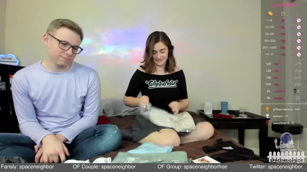 spaceneighbor 14-12-2023 strip Couples