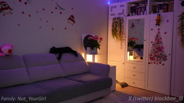 _blackbee_ 16-12-2023 XXX Females