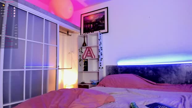 l0ve_sh0w 17-12-2023 horny Females