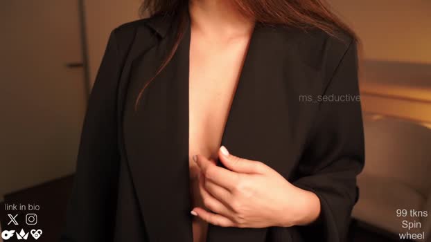 ms_seductive 21-12-2023 Topless Females