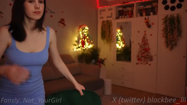_blackbee_ 28-12-2023 Nude Females