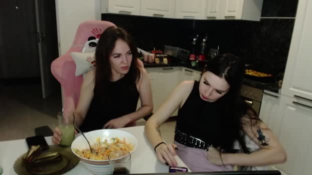 linyashaa 01-01-2024 Nude Couples