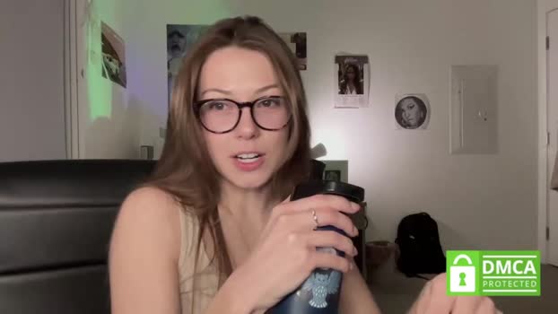 venusenvyx 04-01-2024 fingering Females