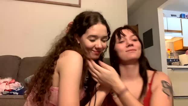kylieexoxoxo2432 11-01-2024 sexykitty Couples