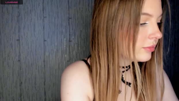 charlotteewalker 14-01-2024 hot Females