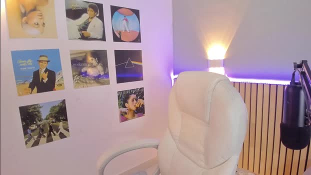 little_effy18 13-01-2024 nasty Females