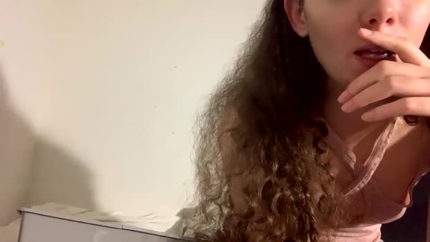 kylieexoxoxo2432 15-01-2024 analsex Females