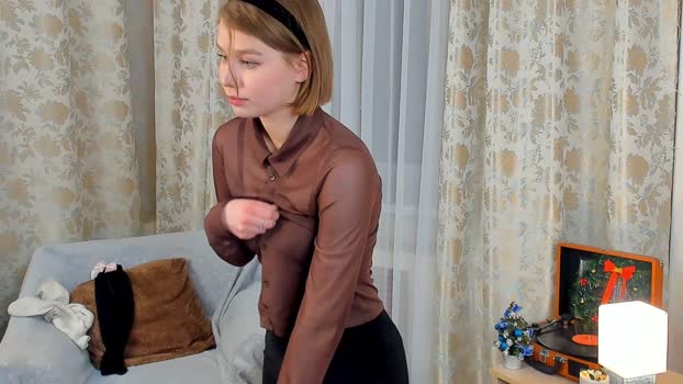 yourprincessbubblegum 15-01-2024 natural Females