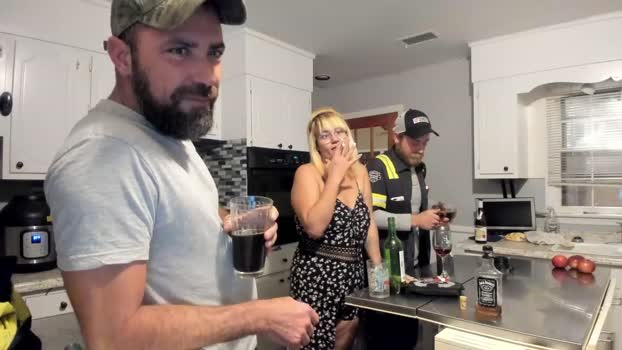 hardworkertn 17-01-2024 blowjob Couples