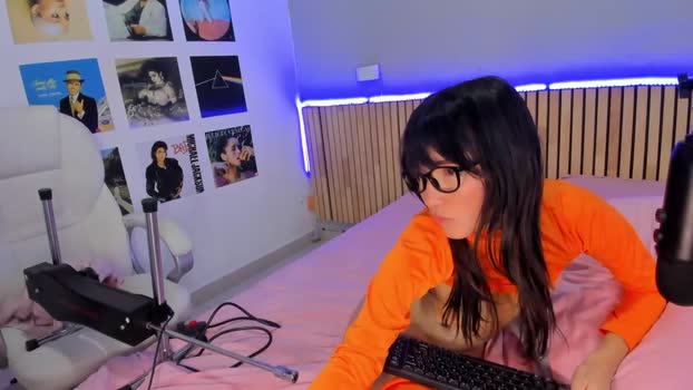 little_effy18 08-02-2024 cute Females